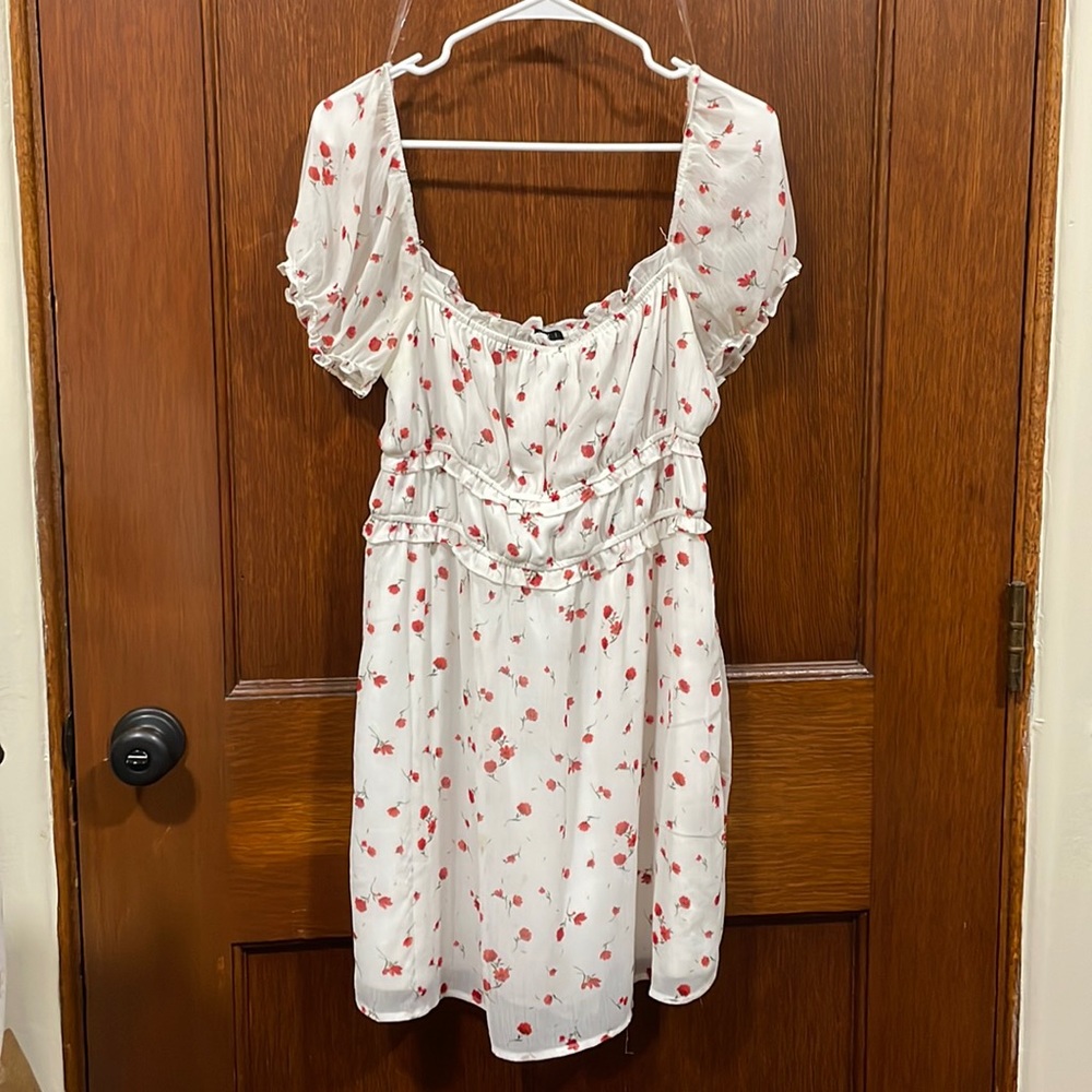 White Floral Print Dress Ruffled Sleeves